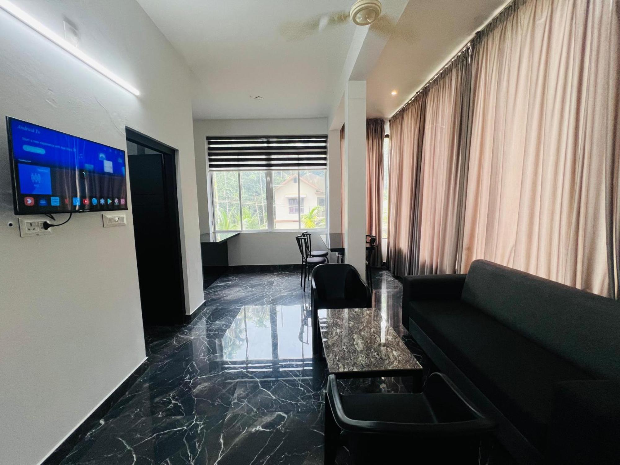 Nest Homes Nilambūr Exterior foto